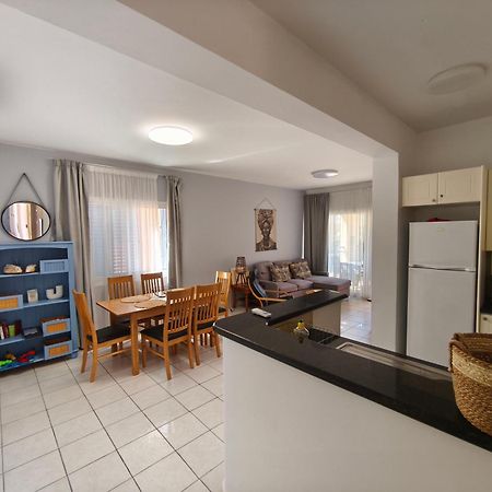 Apartamento Paphos-Limnaria Garden Exterior foto