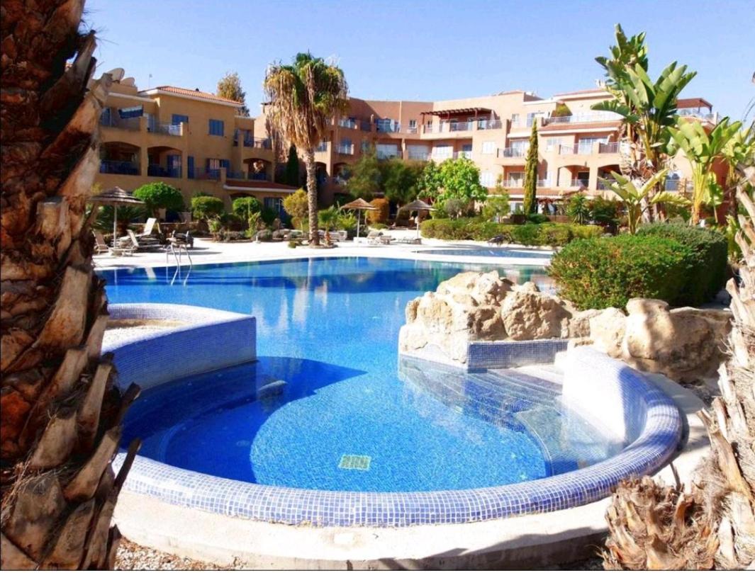 Apartamento Paphos-Limnaria Garden Exterior foto