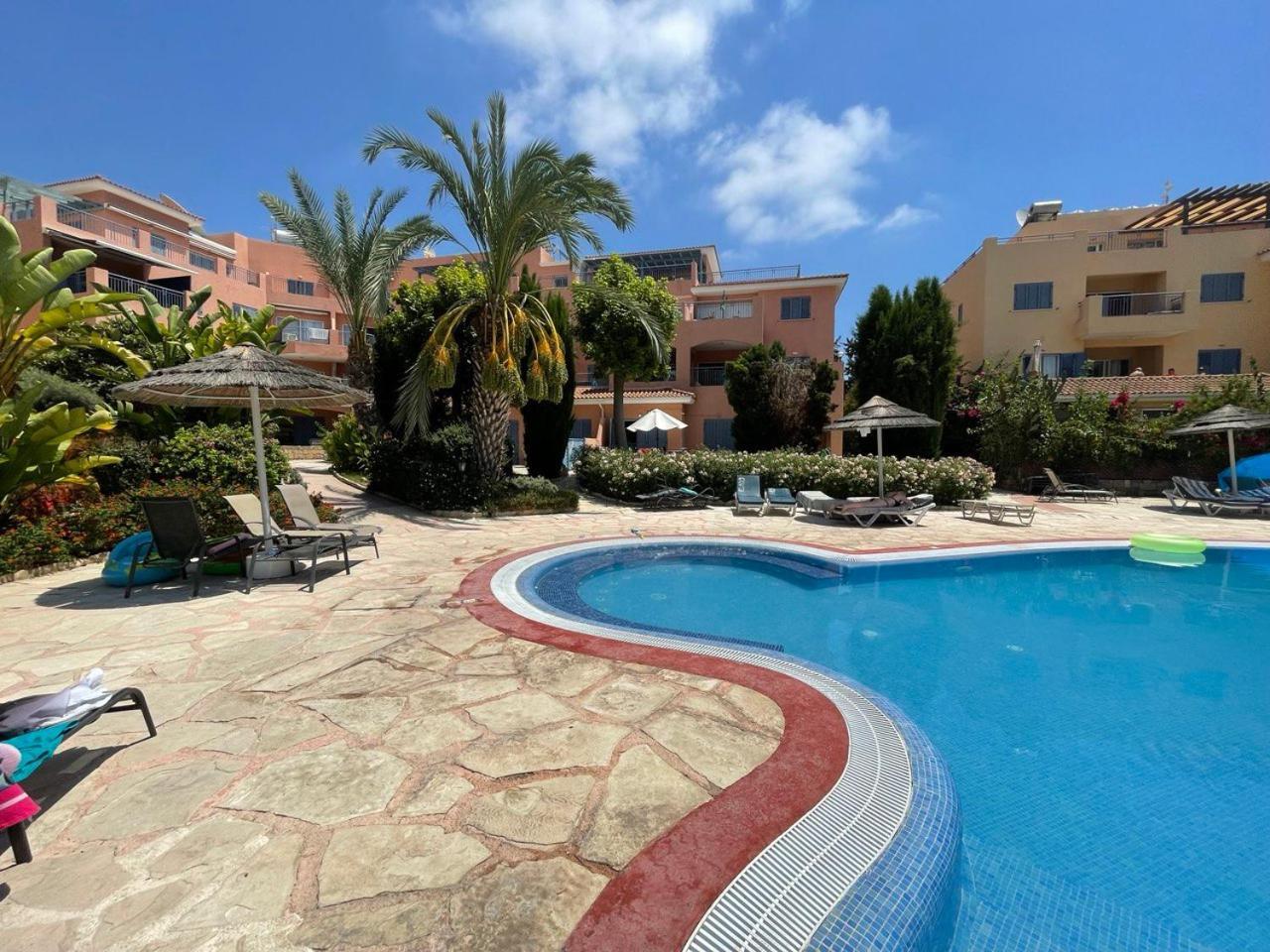 Apartamento Paphos-Limnaria Garden Exterior foto