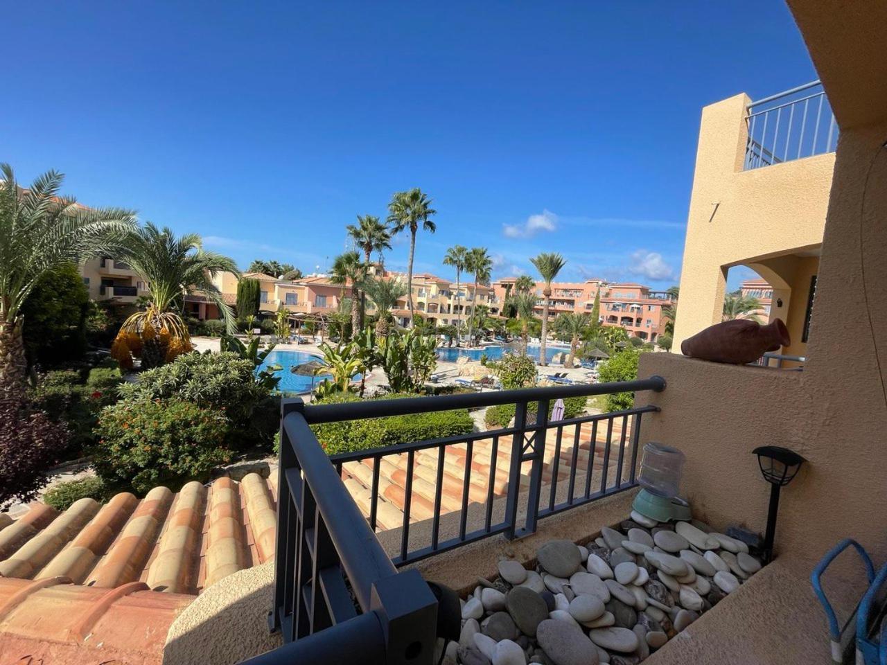Apartamento Paphos-Limnaria Garden Exterior foto