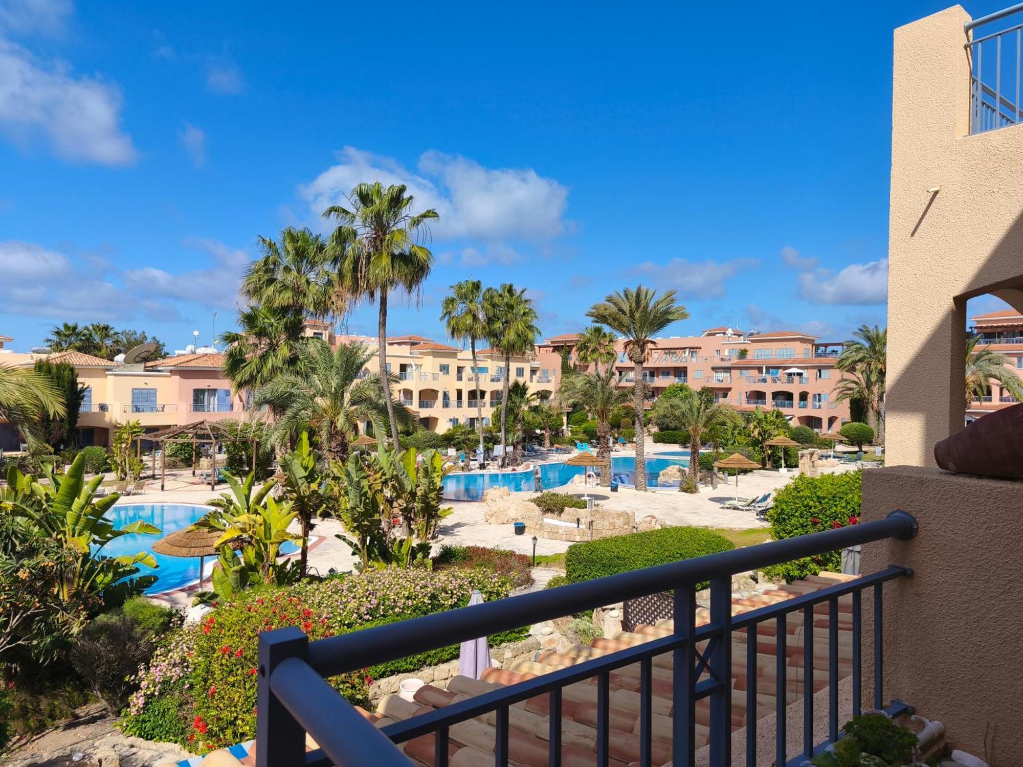 Apartamento Paphos-Limnaria Garden Exterior foto
