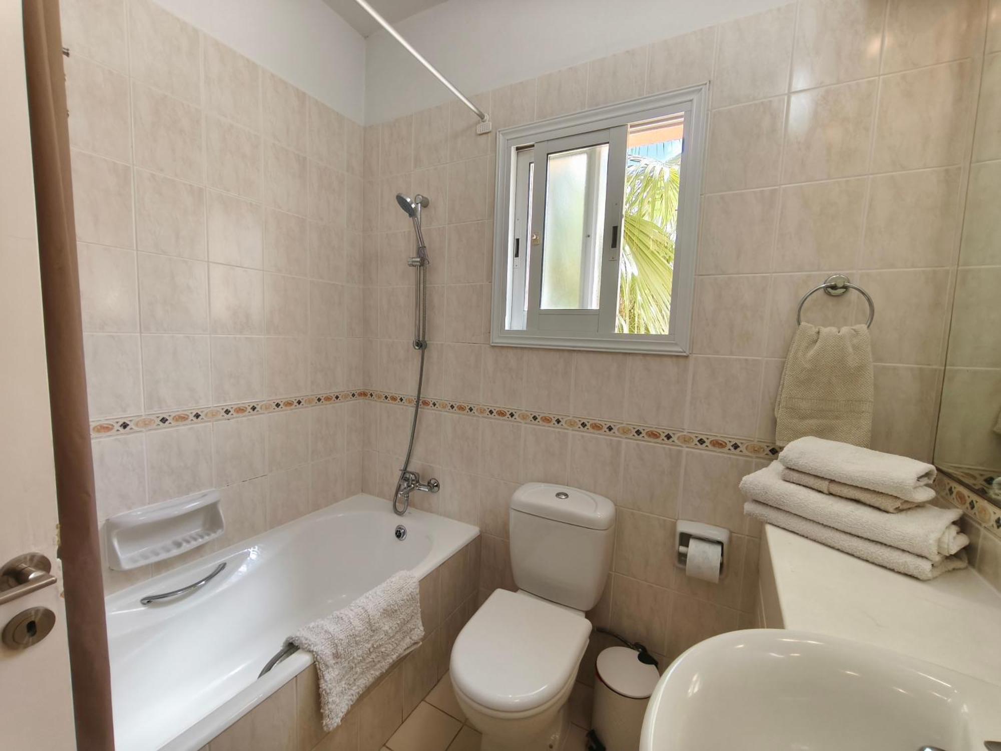 Apartamento Paphos-Limnaria Garden Exterior foto